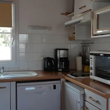 Appartement Saint-Martin-de-Ré, 2 pièces, 2 personnes - FR-1-544-6 *